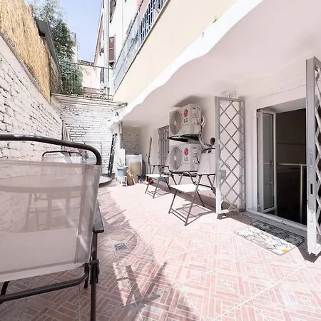 With Terrace In The Heart Of Pigneto דירה רומא